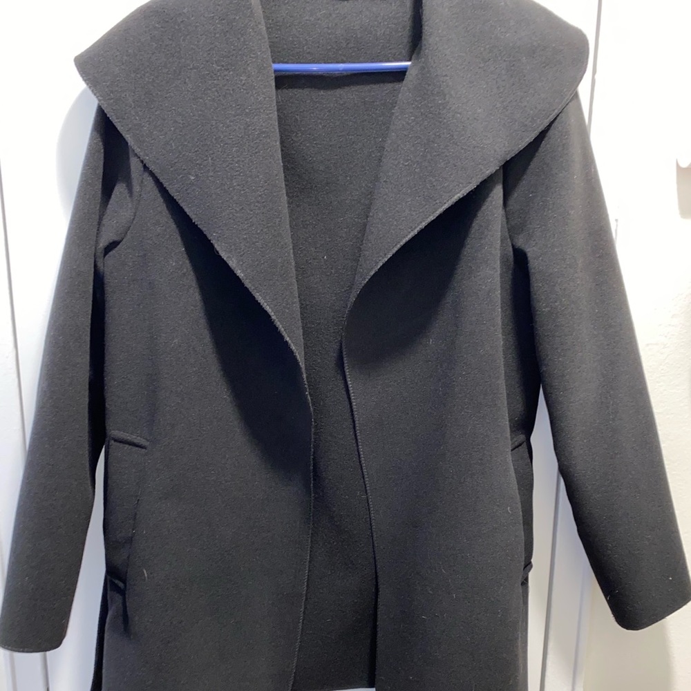Women’s Black Peacoat